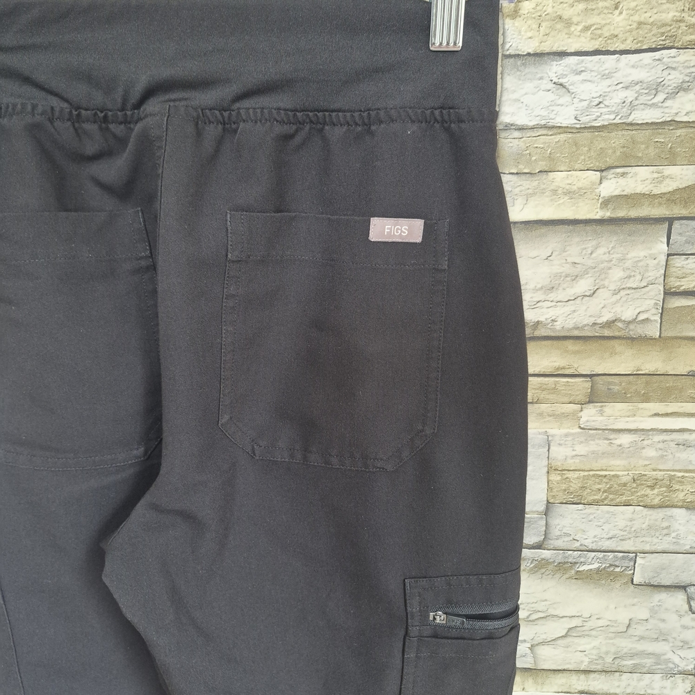 ​FIGS HW Yola High Waisted Cargo Scrub Pants Women's Black XS Regular - Picture 3 of 13